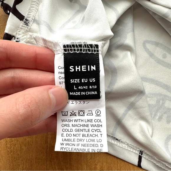 Shein Black and White Silhouette Sketch Lines One Shoulder Top, Size Large - Picture 10 of 16